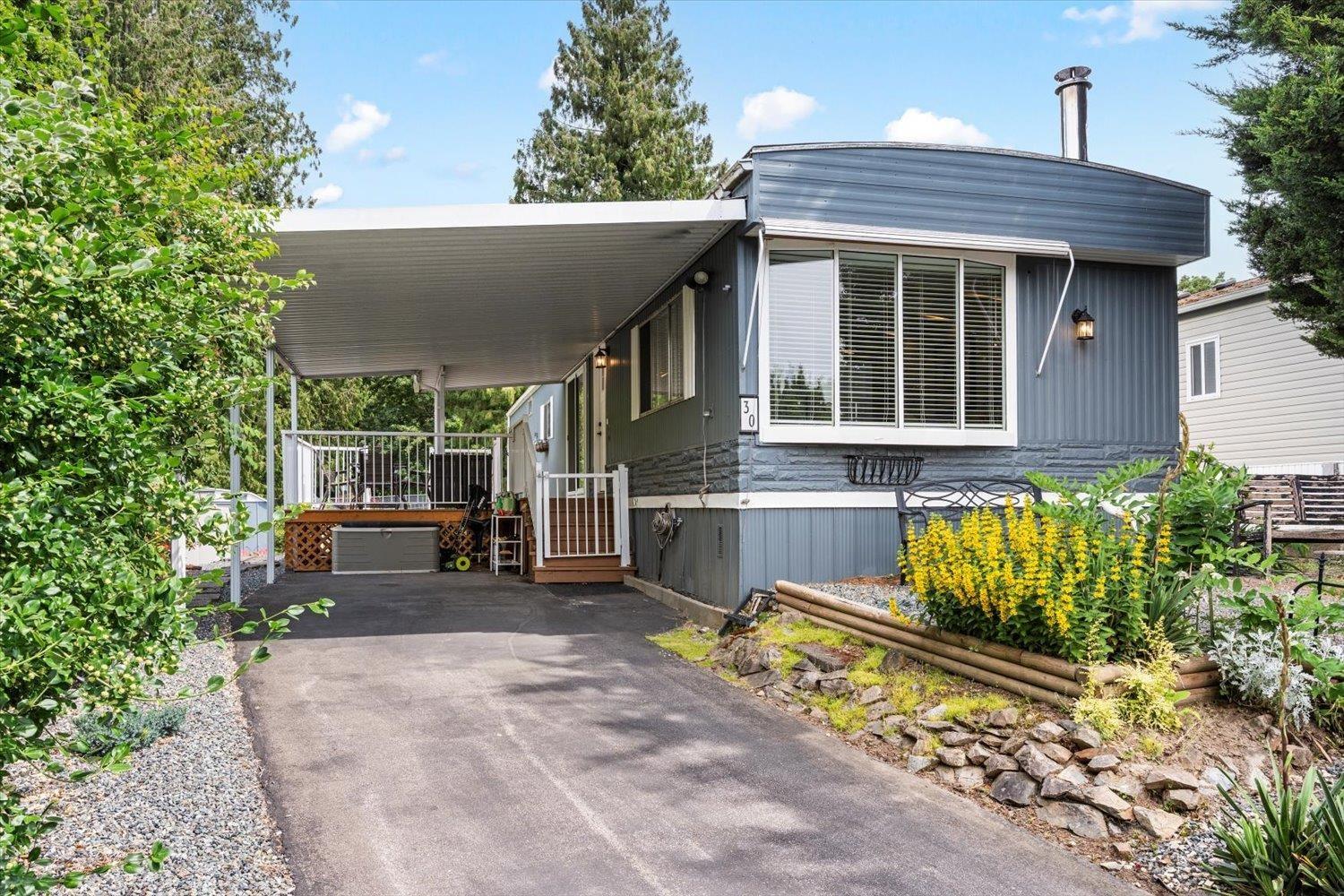 30 2035 Martens Street, Abbotsford, British Columbia  V2T 6M3 - Photo 1 - R3171038
