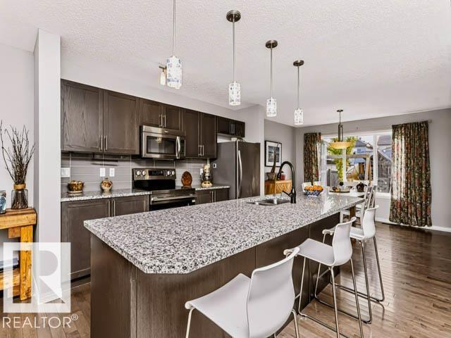 8323 Ellis Crescent NW, Edmonton, Alberta  T6M 0P8 - Photo 10 - E4512028