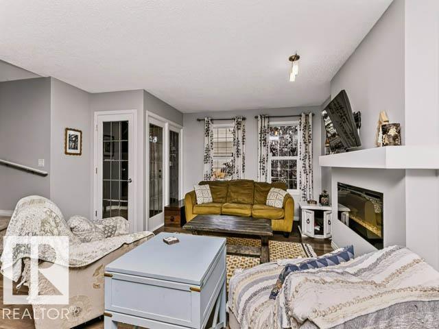 8323 Ellis Crescent NW, Edmonton, Alberta  T6M 0P8 - Photo 16 - E4512028