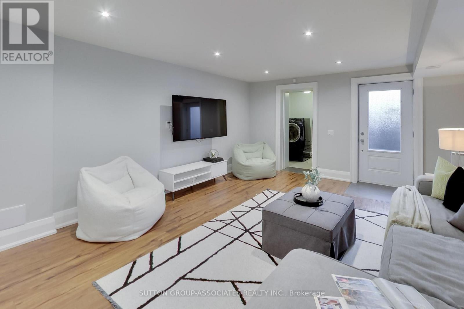 191 Rosemount Avenue, Toronto, Ontario  M6H 2N2 - Photo 33 - W14032364