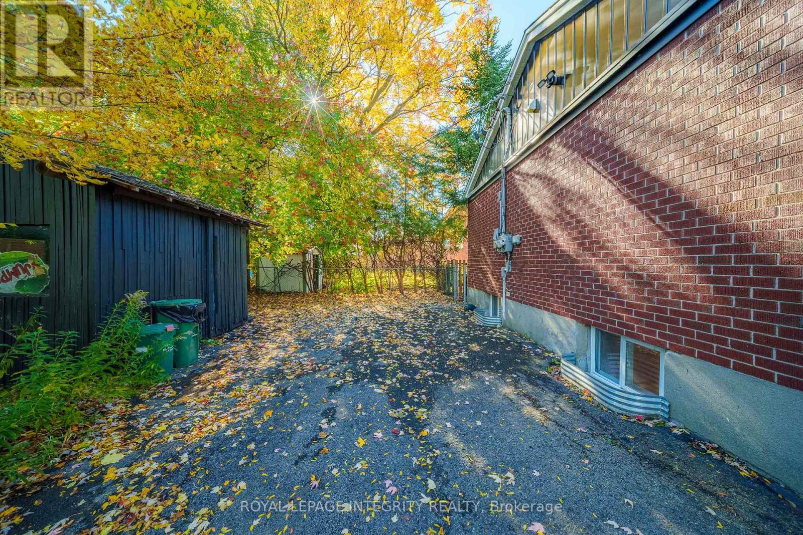 2408 Drury Lane, Ottawa, Ontario  K2C 1G5 - Photo 28 - X14090802
