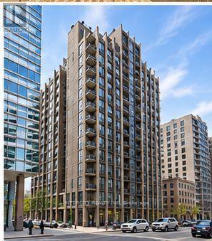 2007 - 85 BLOOR STREET E, Toronto, Ontario