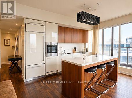 2007 - 85 Bloor Street E, Toronto, Ontario M4W 3Y1 - Photo 4 - C14090770