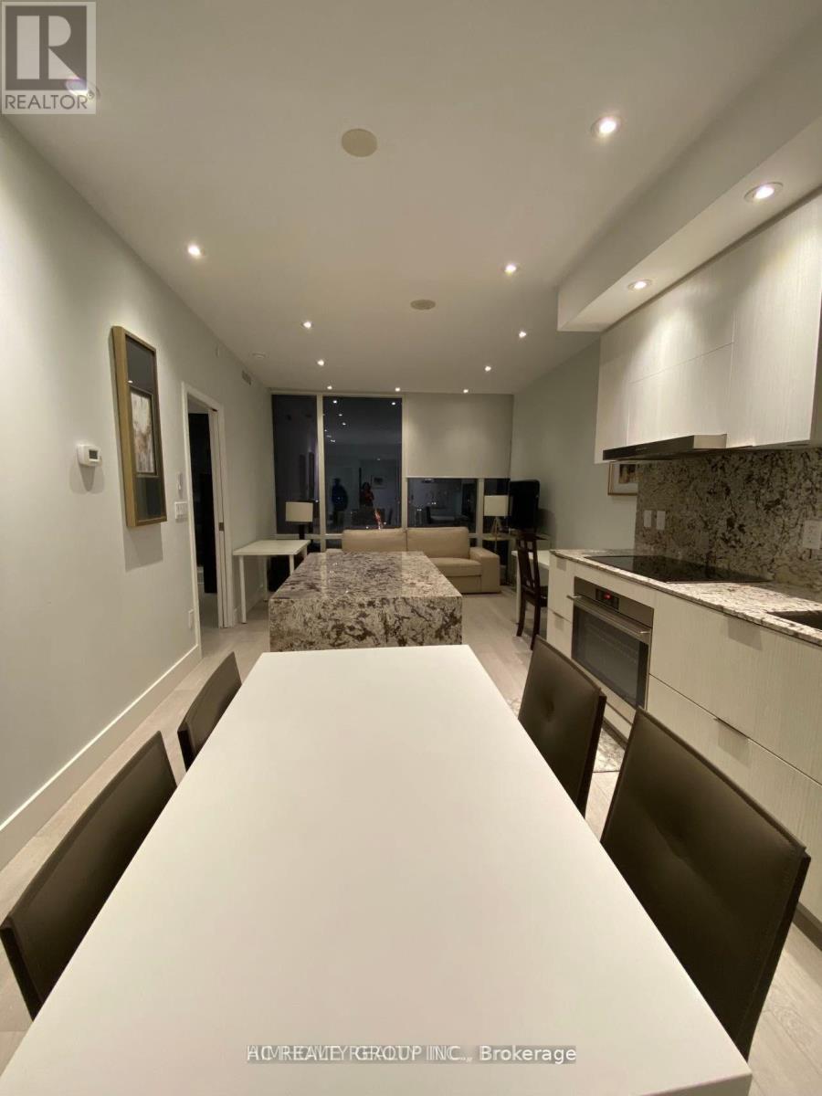 4009 - 1 Bloor Street E, Toronto, Ontario  M4W 0A8 - Photo 2 - C14090776