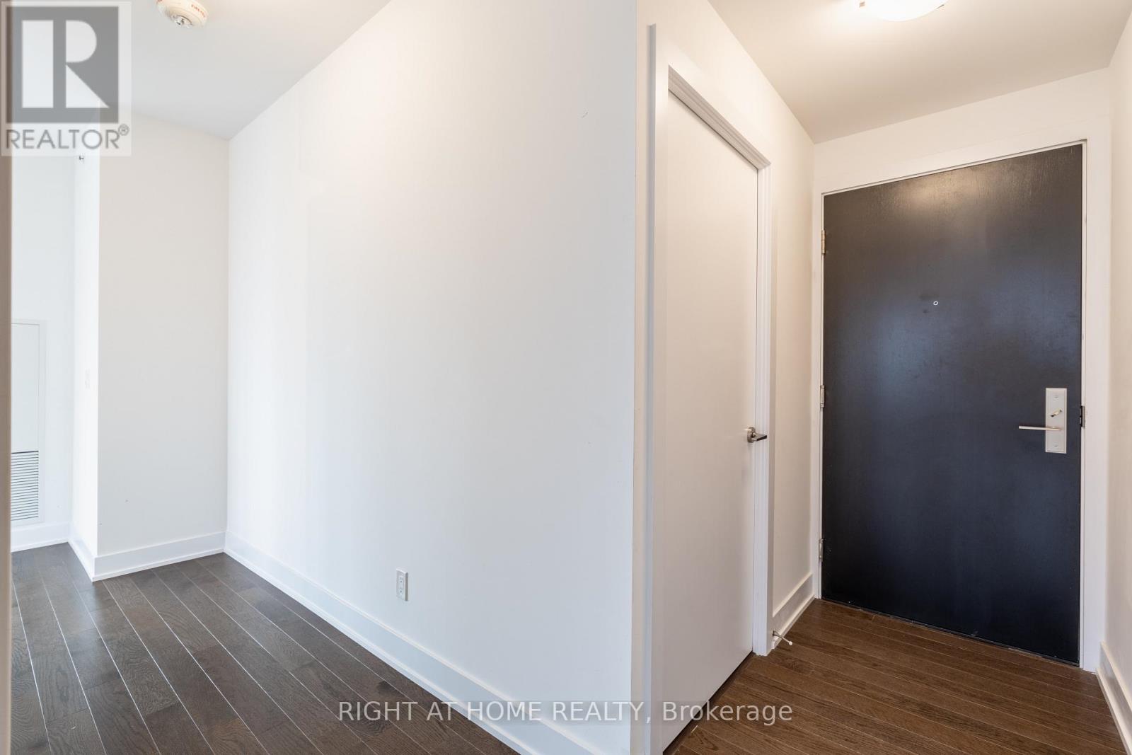 1307 - 181 Bedford Road, Toronto, Ontario  M5R 0C2 - Photo 3 - C14090788