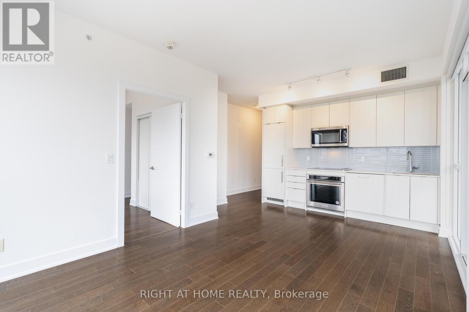 1307 - 181 Bedford Road, Toronto, Ontario  M5R 0C2 - Photo 6 - C14090788