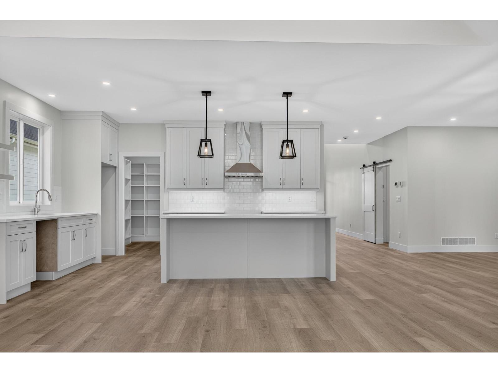 10022 TRILLIUM WAY|East Chilliwack