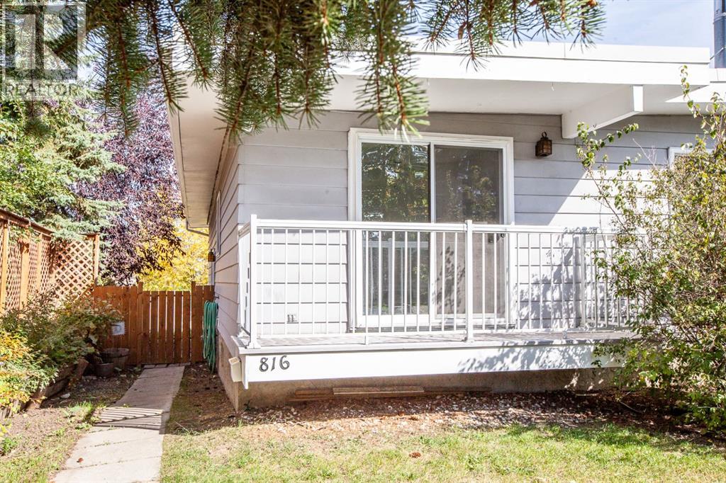816 Canfield Way SW, Calgary, Alberta  T2W 1K1 - Photo 3 - A2346863