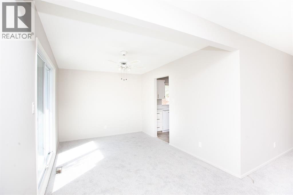 816 Canfield Way SW, Calgary, Alberta  T2W 1K1 - Photo 12 - A2346863