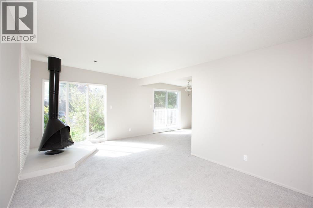 816 Canfield Way SW, Calgary, Alberta  T2W 1K1 - Photo 10 - A2346863