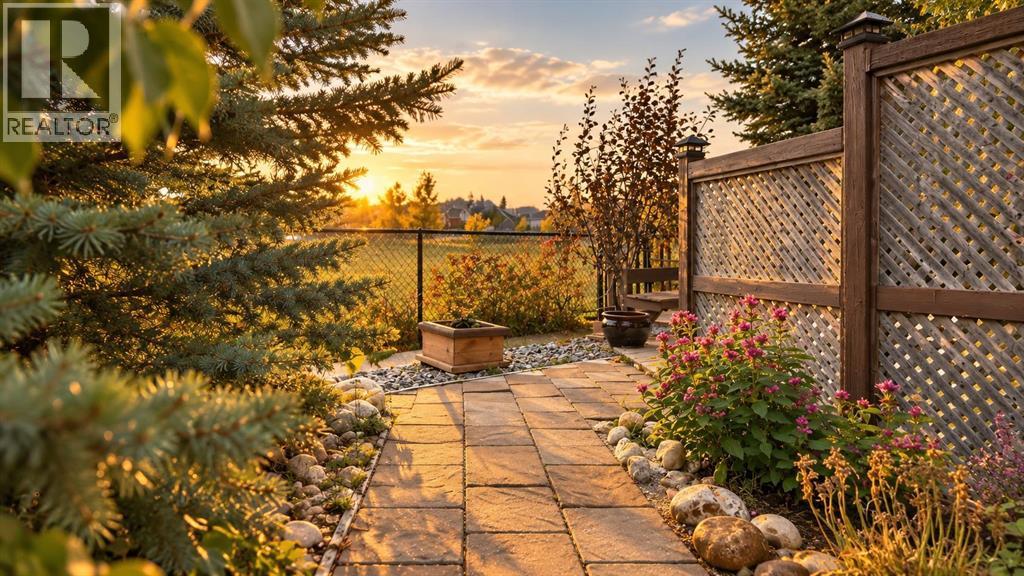 211 Royal Birch Way NW, Calgary, Alberta  T3G 5X9 - Photo 33 - A2350210
