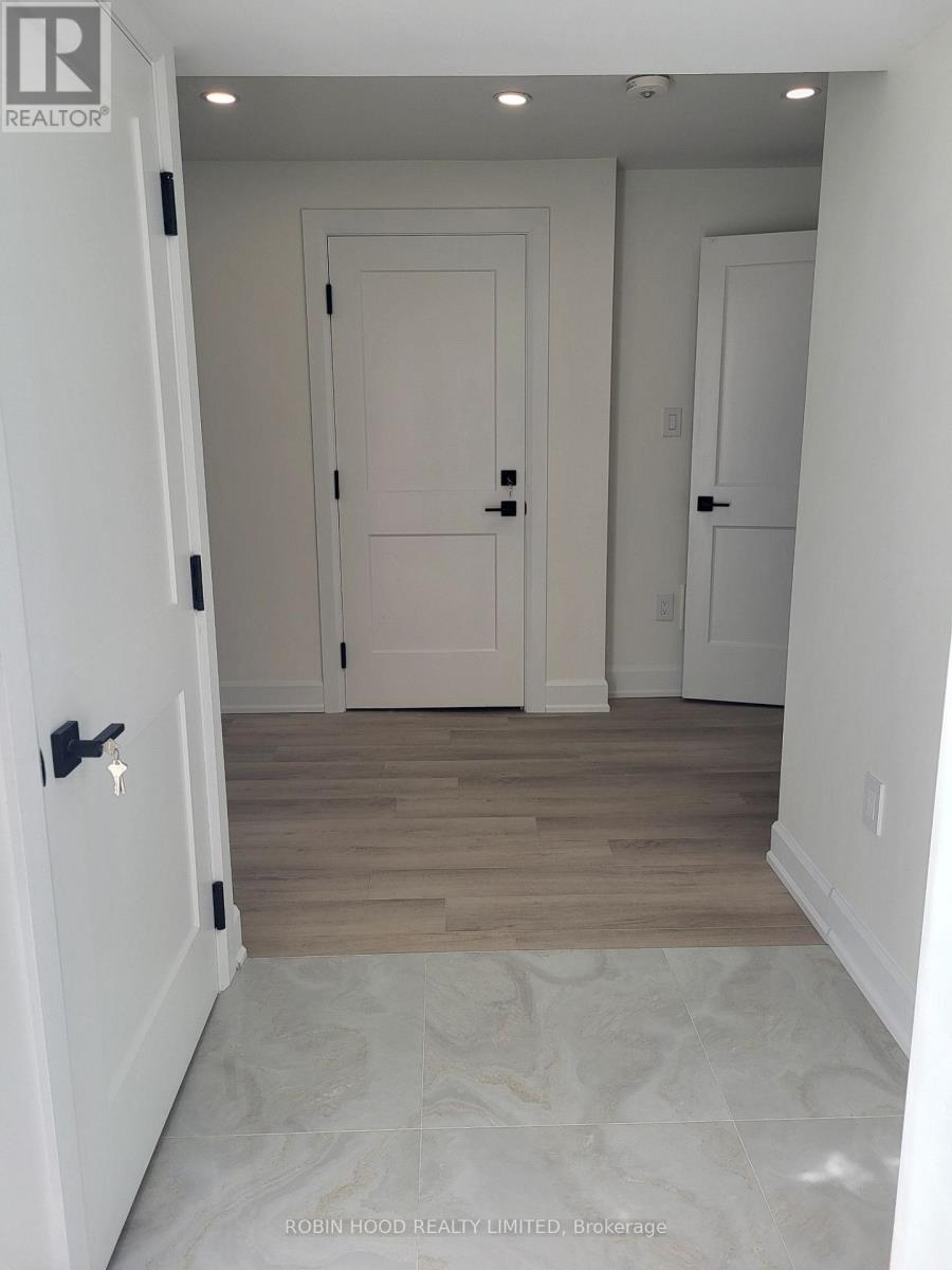 251 Via Teodoro, Vaughan, Ontario  L4H 0X6 - Photo 10 - N14090812