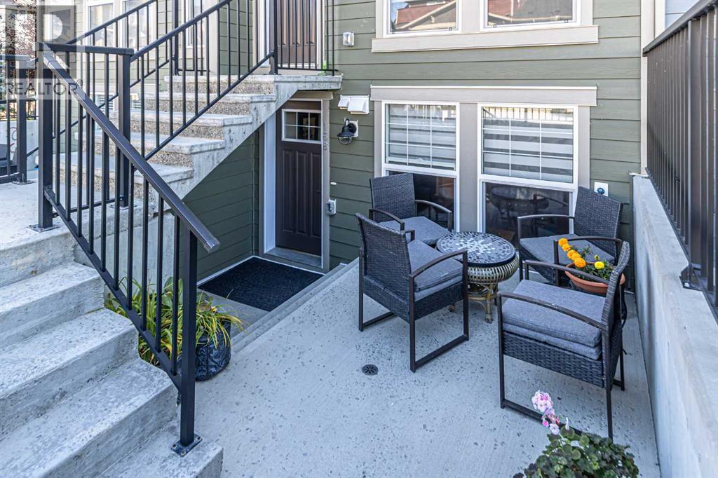 168 Cranbrook Square SE, Calgary, Alberta  T3M 3E3 - Photo 3 - A2352180