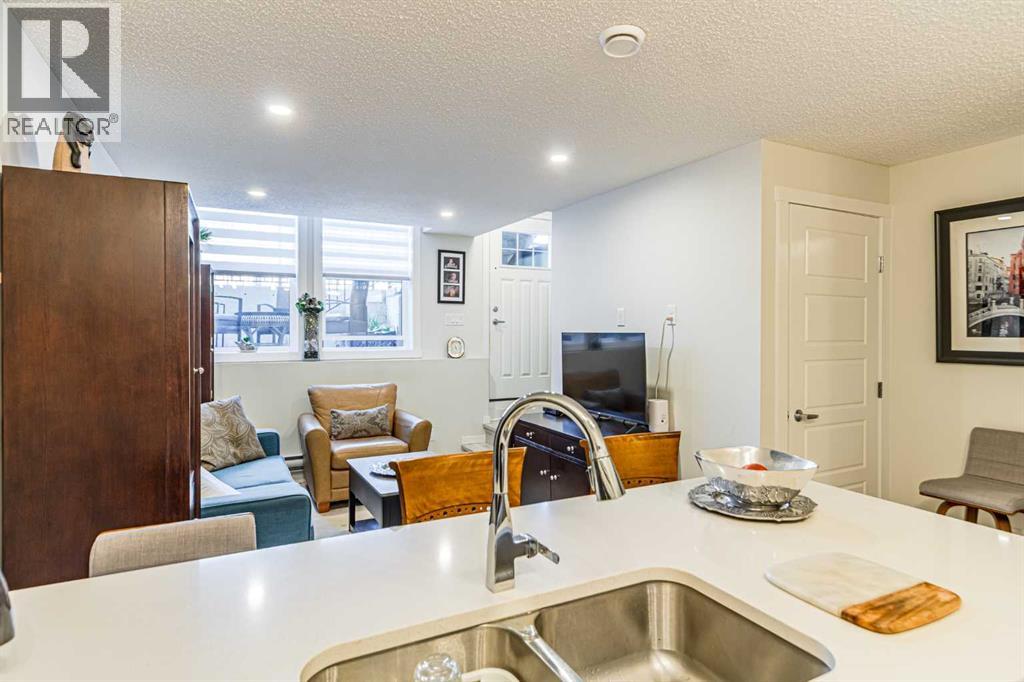 168 Cranbrook Square SE, Calgary, Alberta  T3M 3E3 - Photo 13 - A2352180