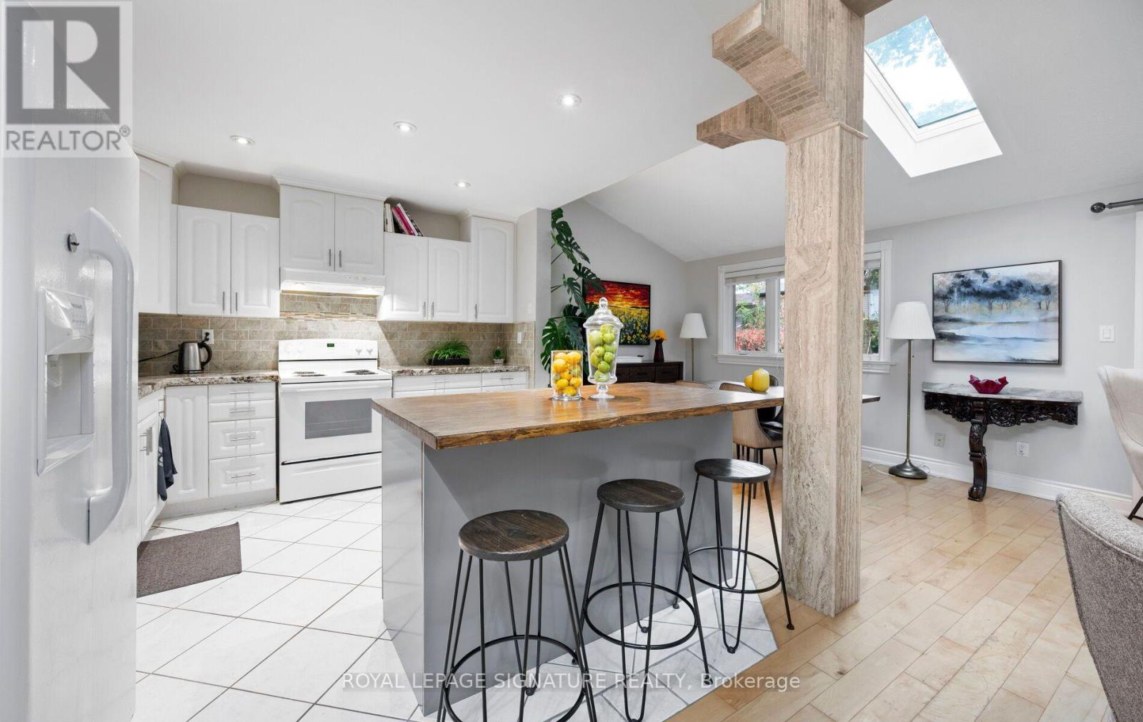 4196 Pheasant Run, Mississauga, Ontario  L5L 2B9 - Photo 9 - W14089616