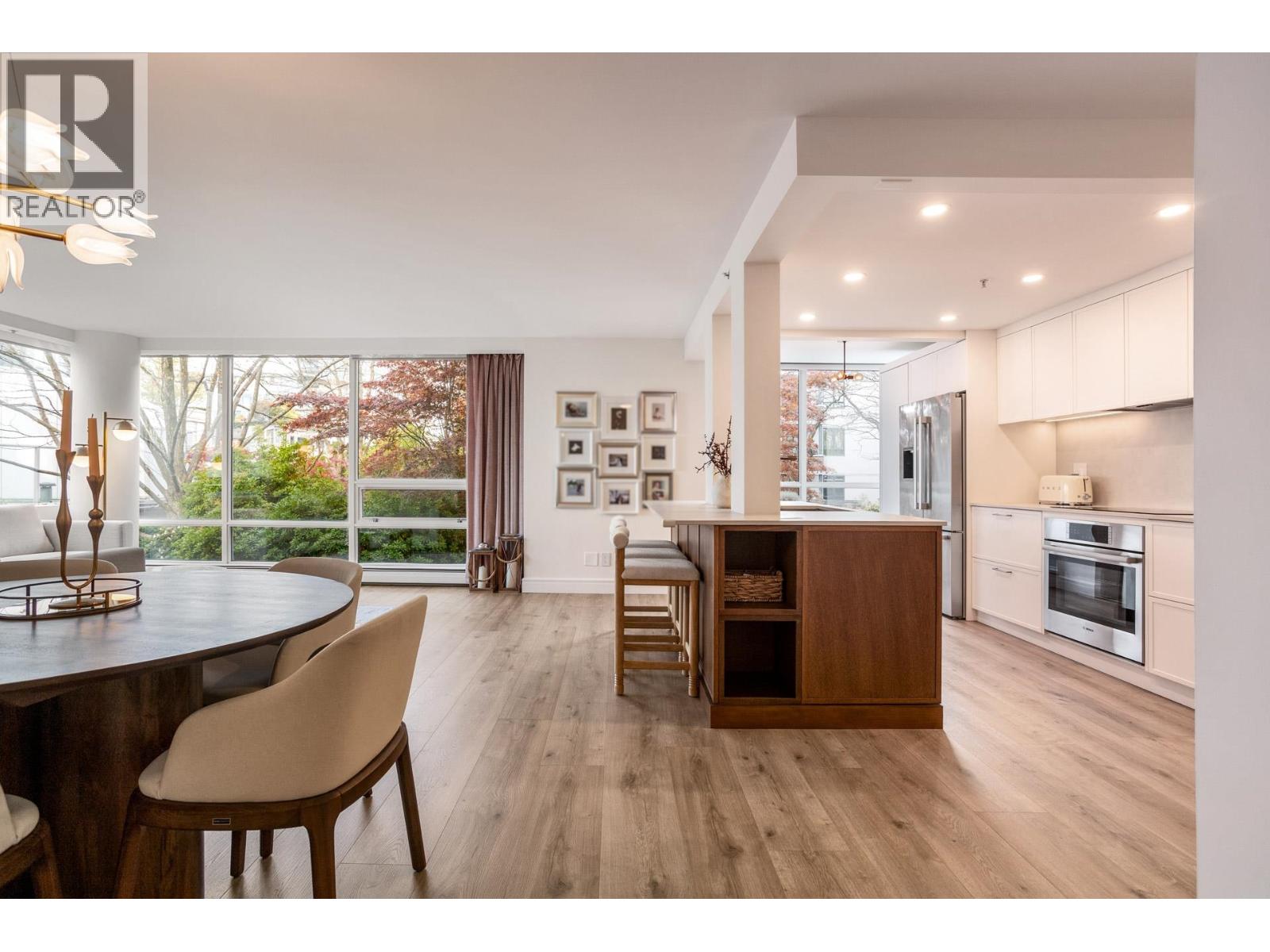 507 1201 Marinaside Crescent, Vancouver, British Columbia  V6Z 2V2 - Photo 3 - R3174562