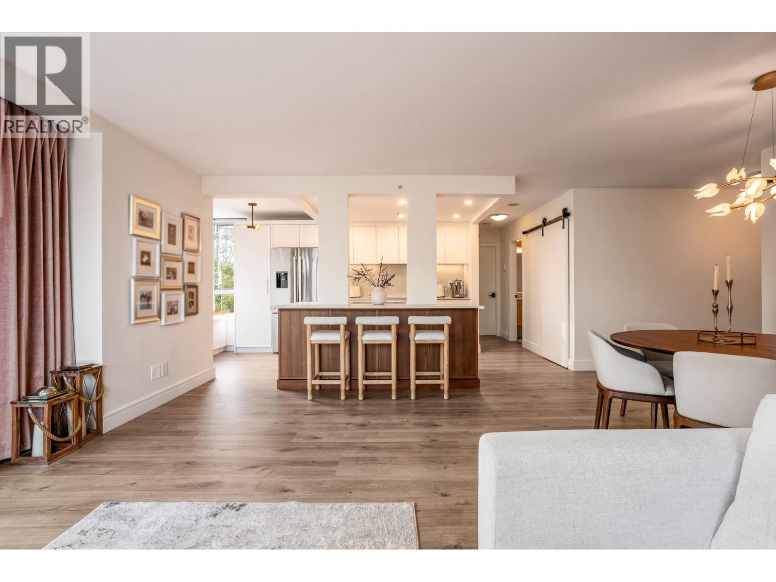 507 1201 Marinaside Crescent, Vancouver, British Columbia  V6Z 2V2 - Photo 1 - R3174562