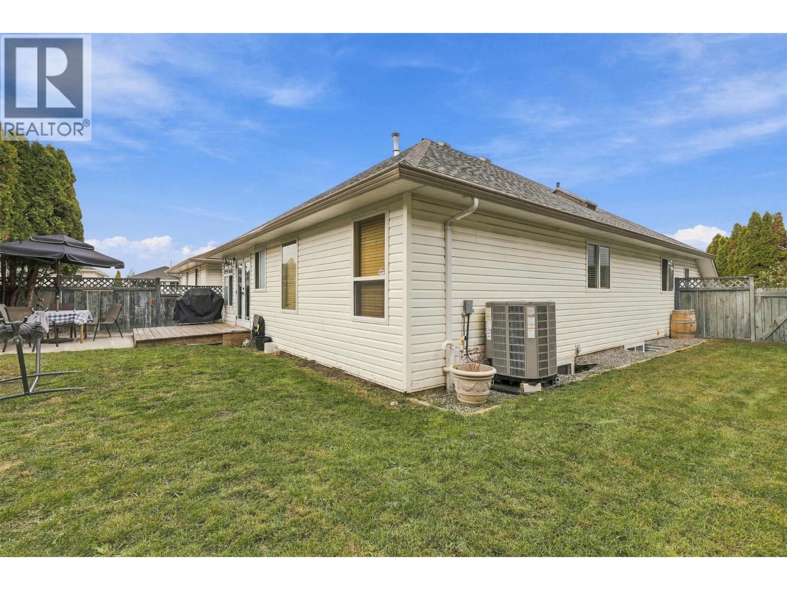 2435 DRUMMOND Court Kamloops Photo 33