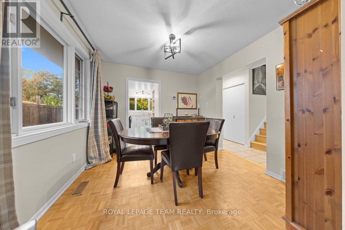 53 Meadowbank Drive, Ottawa, Ontario  K2G 0P1 - Photo 10 - X14090826