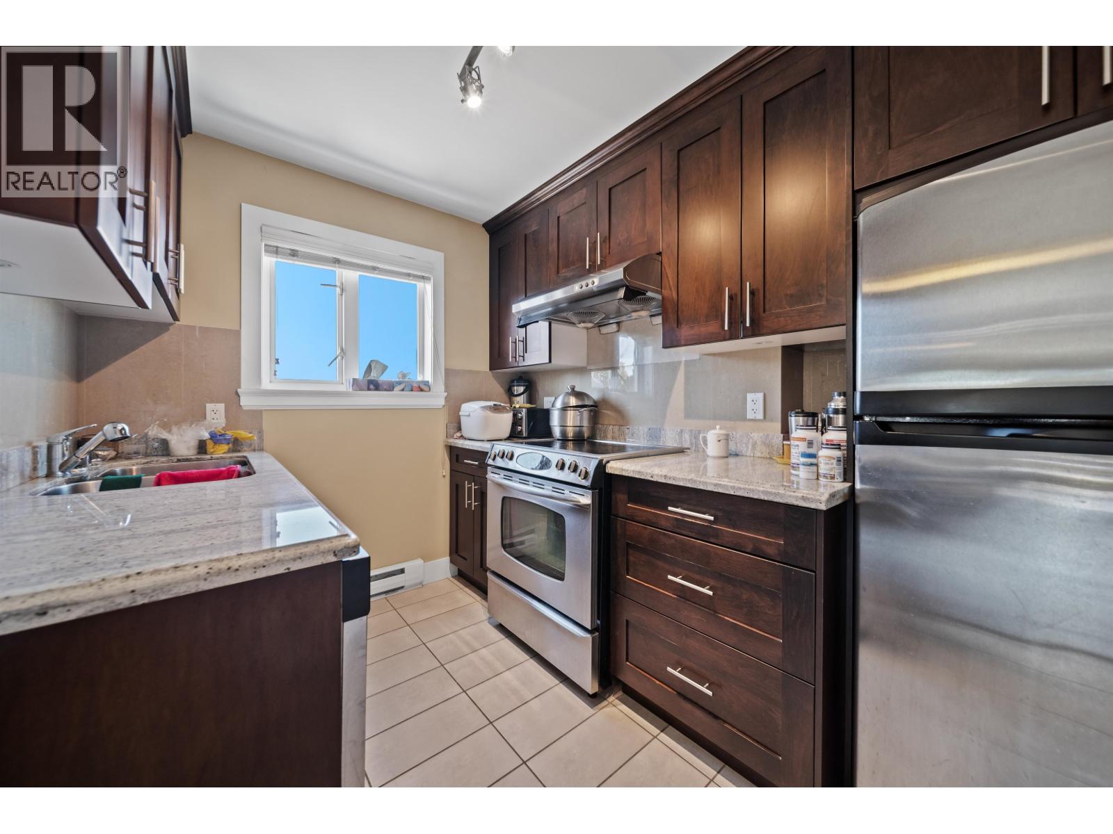 302 2009 E Hastings Street, Vancouver, British Columbia  V5L 1T9 - Photo 11 - R3176358
