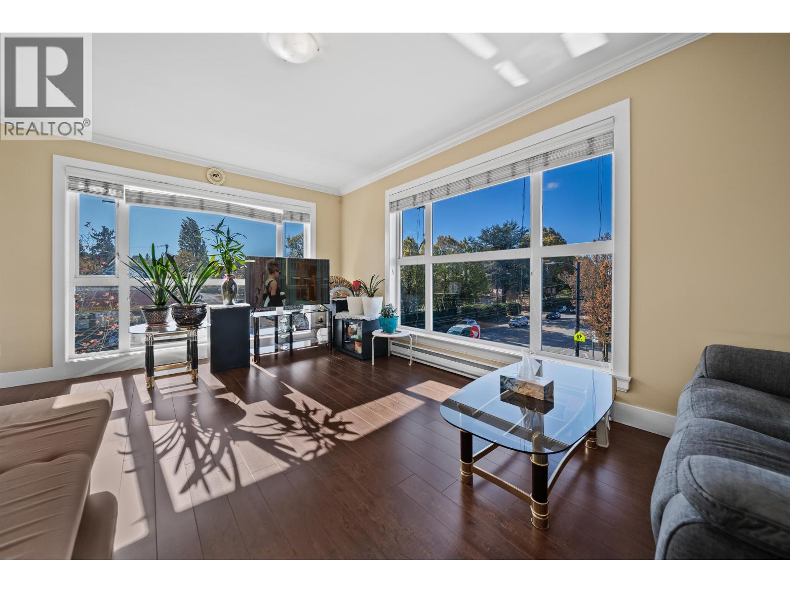 302 2009 E Hastings Street, Vancouver, British Columbia  V5L 1T9 - Photo 4 - R3176358
