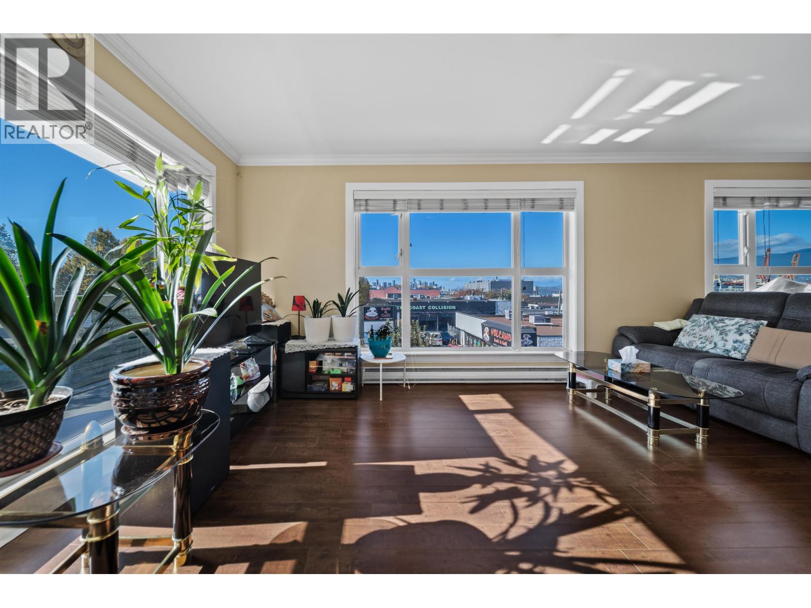 302 2009 E Hastings Street, Vancouver, British Columbia  V5L 1T9 - Photo 5 - R3176358
