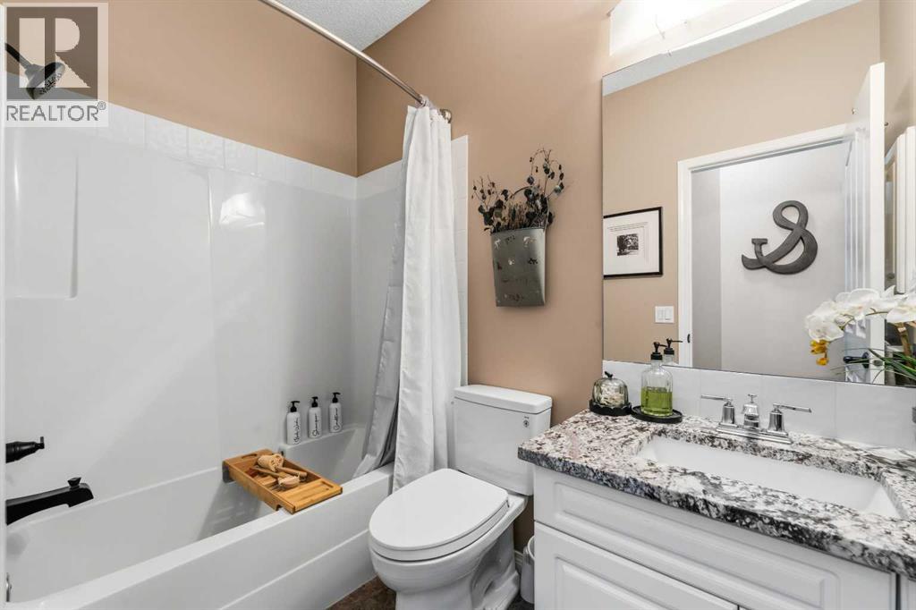 10948 Valley Ridge Drive NW, Calgary, Alberta  T3B 5P6 - Photo 21 - A2349684