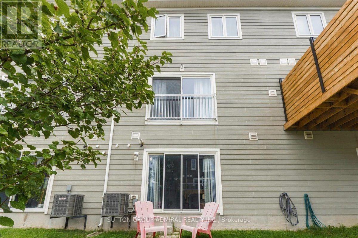 24 Hills Thistle Drive, Wasaga Beach, Ontario  L9E 0J3 - Photo 46 - S14090830