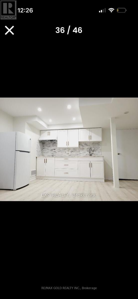 7269 Lantern Fly Hollow, Mississauga, Ontario  L5W 1K2 - Photo 7 - W14090848