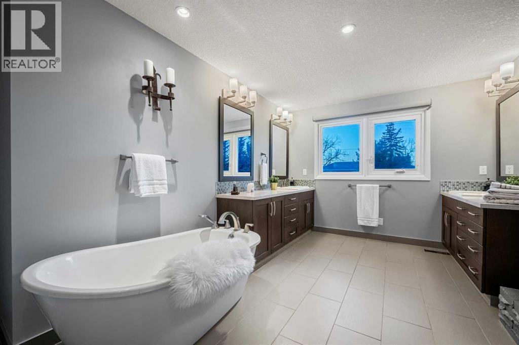 216 Lake Erie Place Se, Calgary, Alberta  T2J 2L5 - Photo 22 - A2352053