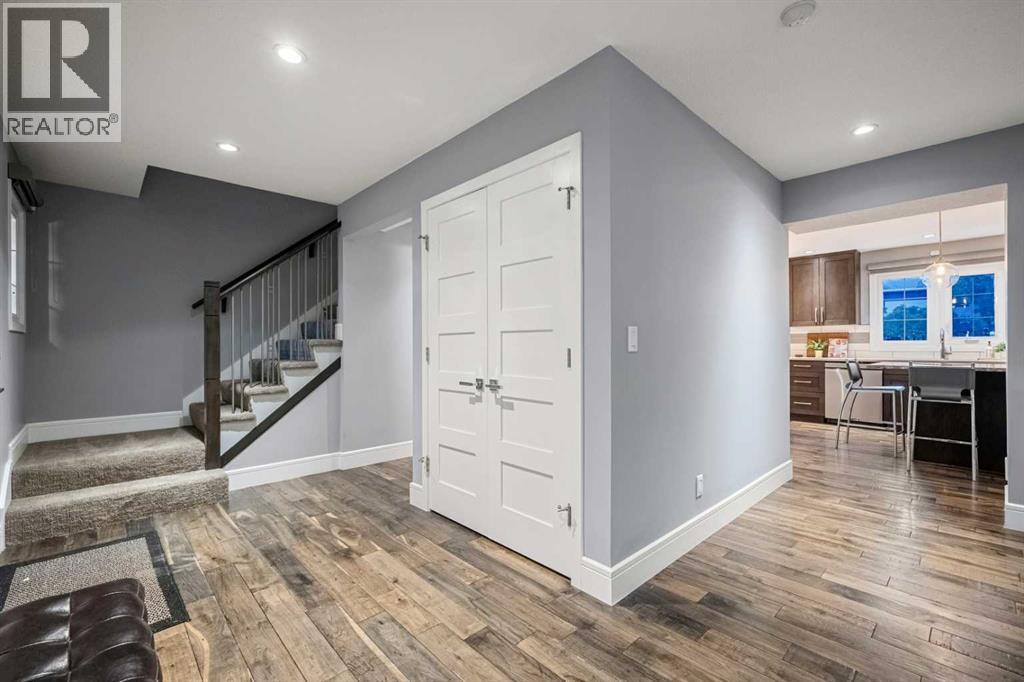 216 Lake Erie Place Se, Calgary, Alberta  T2J 2L5 - Photo 8 - A2352053