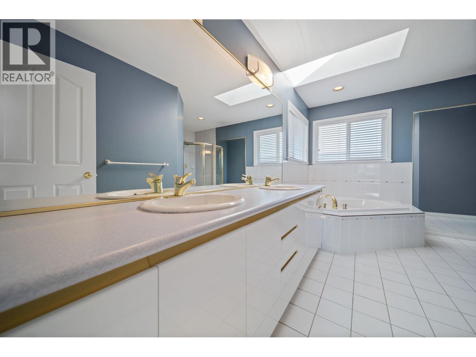 3520 Lamond Avenue, Richmond, British Columbia  V7E 1C6 - Photo 18 - R3176308