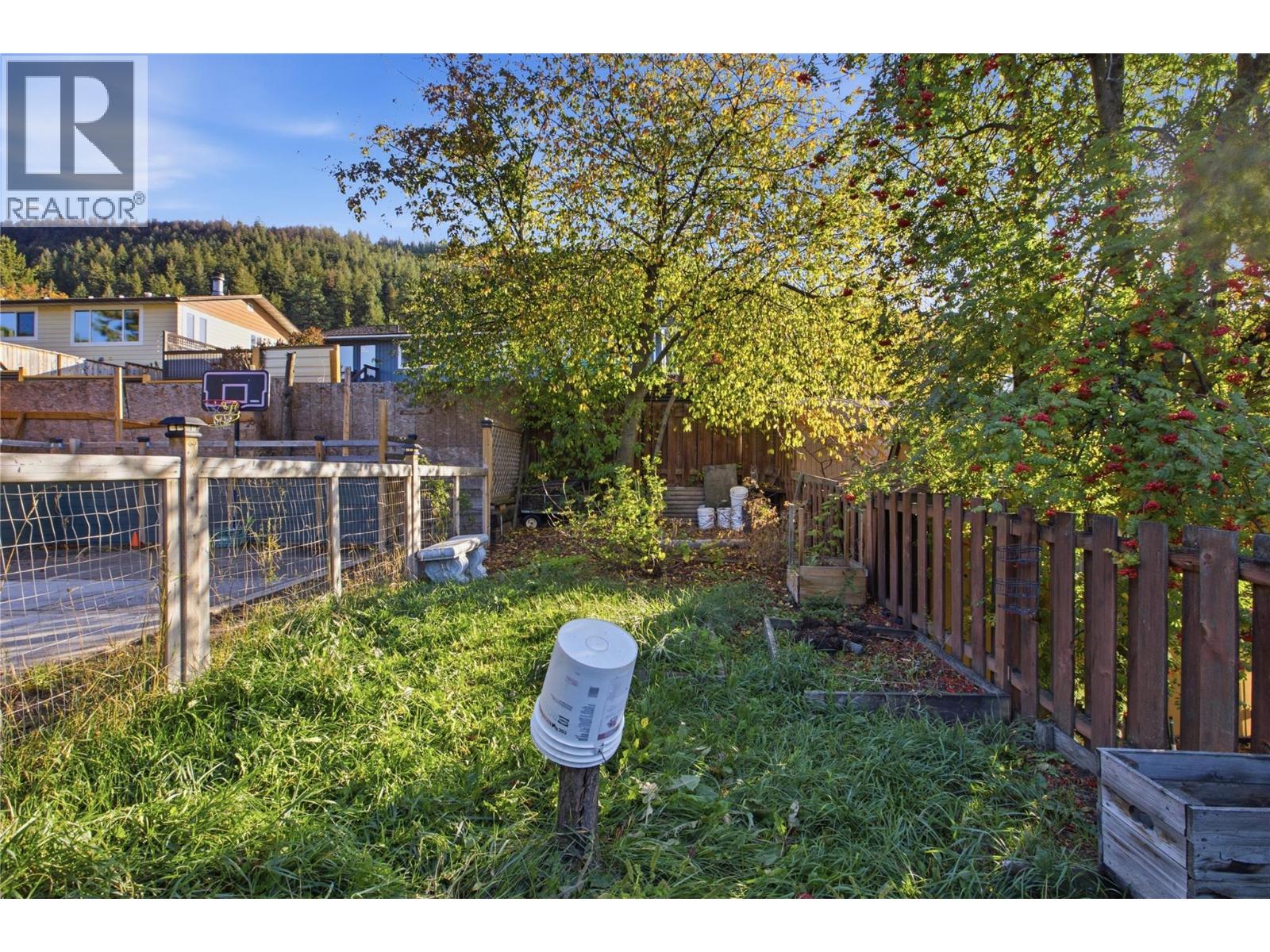 2309 Nechako Drive, Kamloops, British Columbia  V2E 1T8 - Photo 40 - 10403709