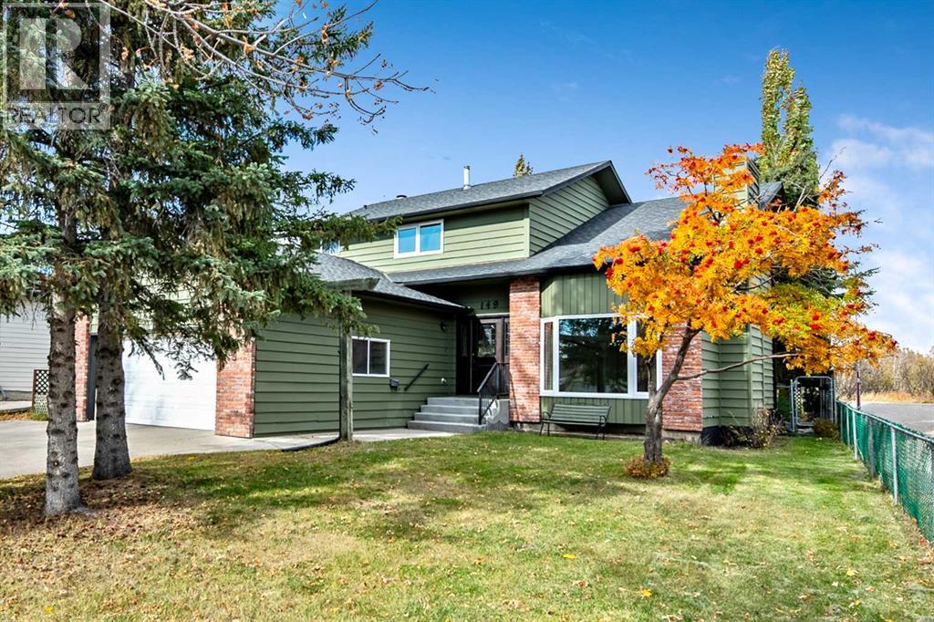 149 Woodhaven Drive, Okotoks, Alberta  T1S 1L5 - Photo 1 - A2351260