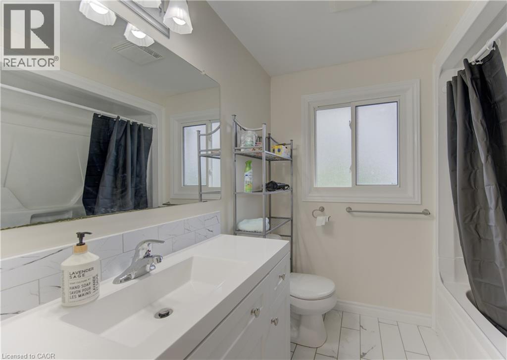 113 Churchill Street, Waterloo, Ontario  N2L 2X1 - Photo 21 - 40860805