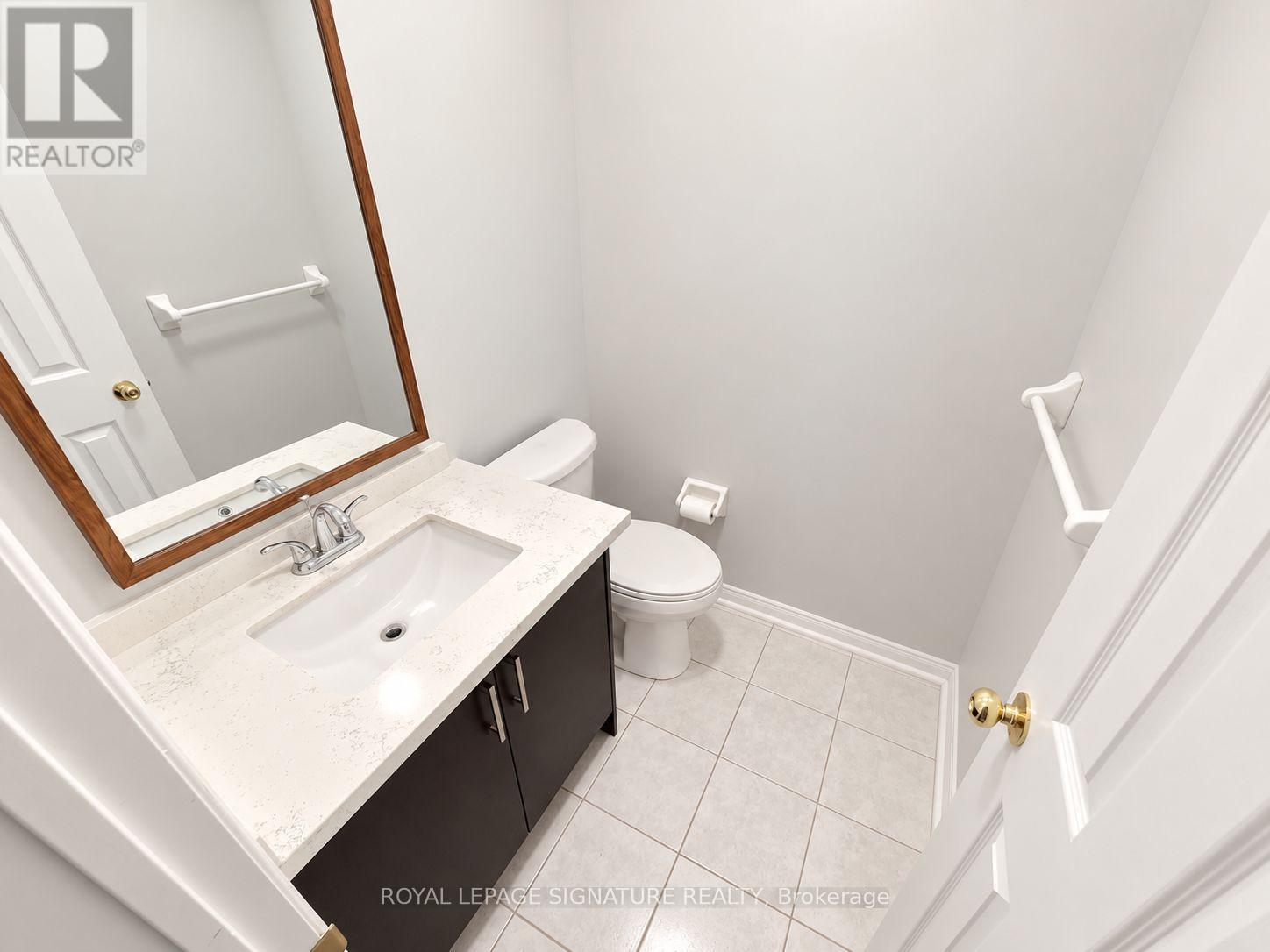 454 Huntington Ridge Drive, Mississauga, Ontario  L5R 0A9 - Photo 17 - W14088962