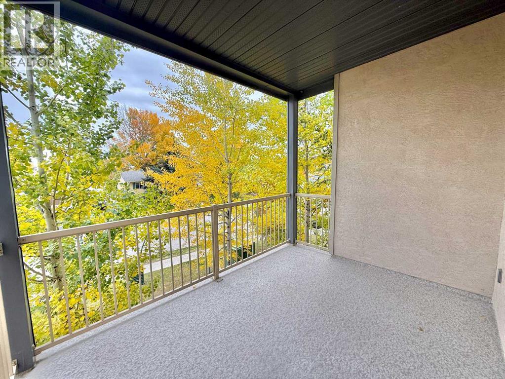 202, 109 Seabolt Drive