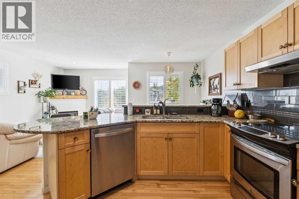 35 Royal Oak Gardens NW, Calgary, Alberta  T3G 5S5 - Photo 12 - A2352062