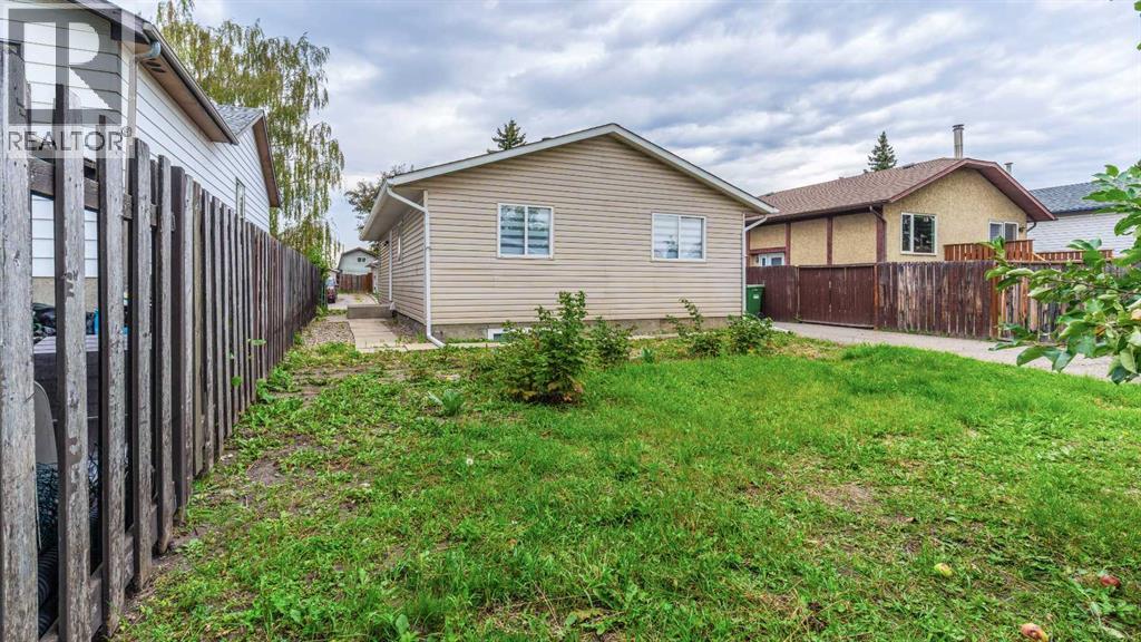 48 Doverglen Crescent SE, Calgary, Alberta  T2B 2P6 - Photo 36 - A2352903