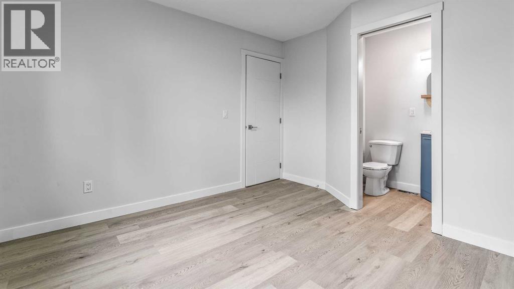 48 Doverglen Crescent SE, Calgary, Alberta  T2B 2P6 - Photo 17 - A2352903