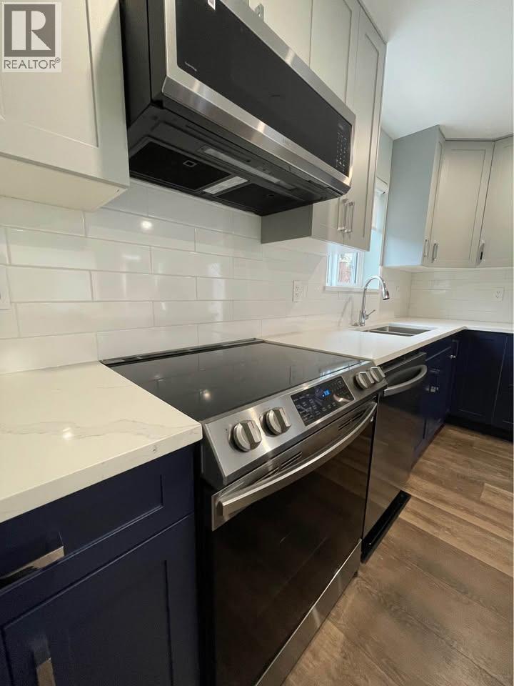 3-165 W 17TH AVENUE