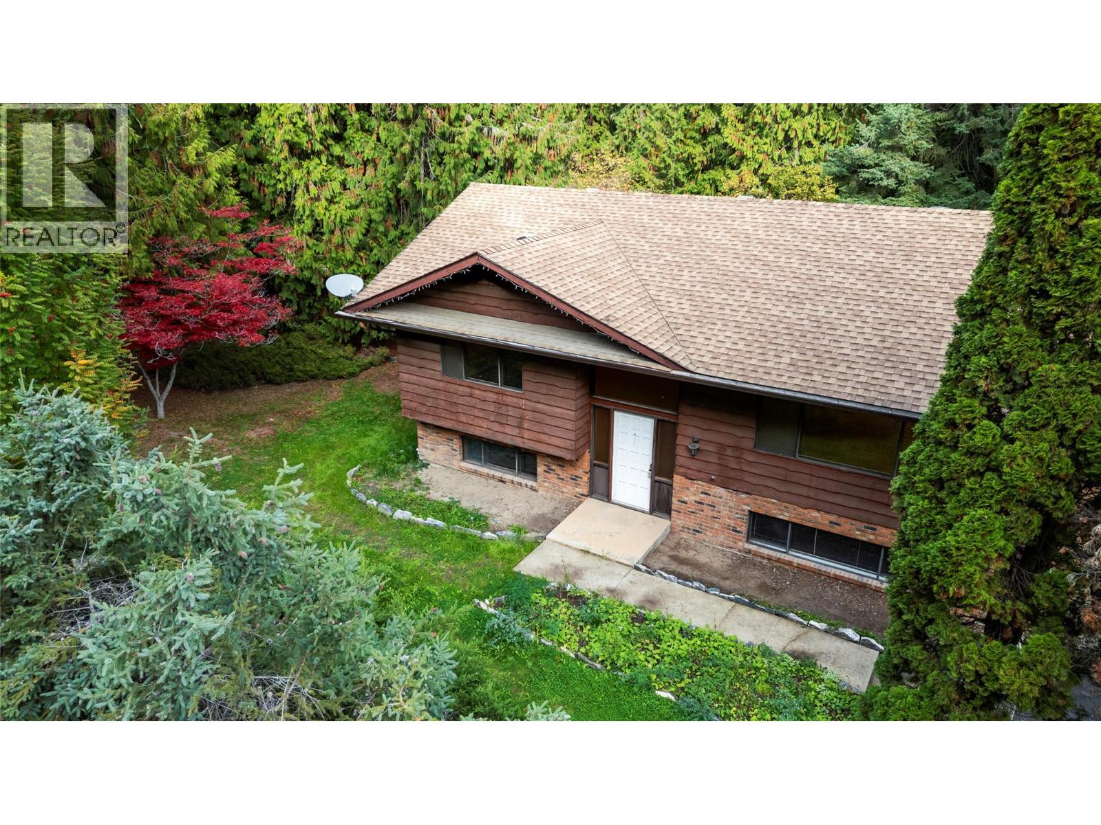 2455 Forest Drive, Blind Bay, British Columbia