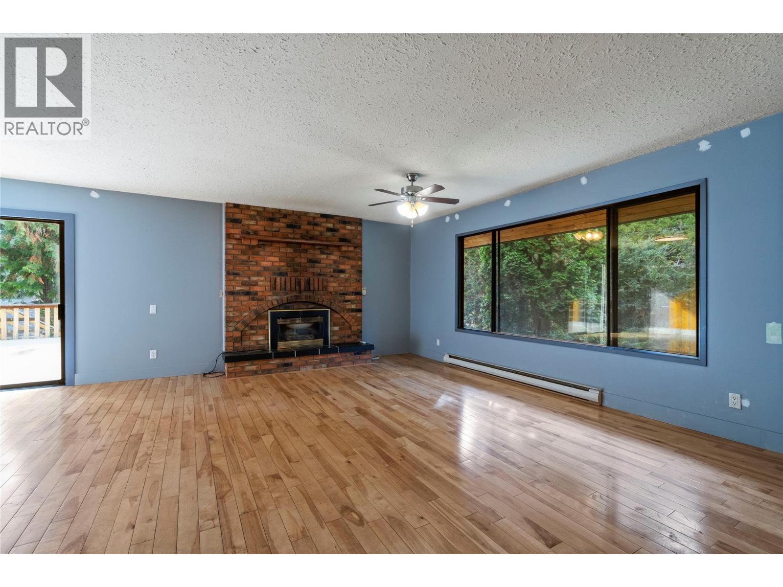 2455 Forest Drive, Blind Bay, British Columbia  V0E 1H2 - Photo 13 - 10403424