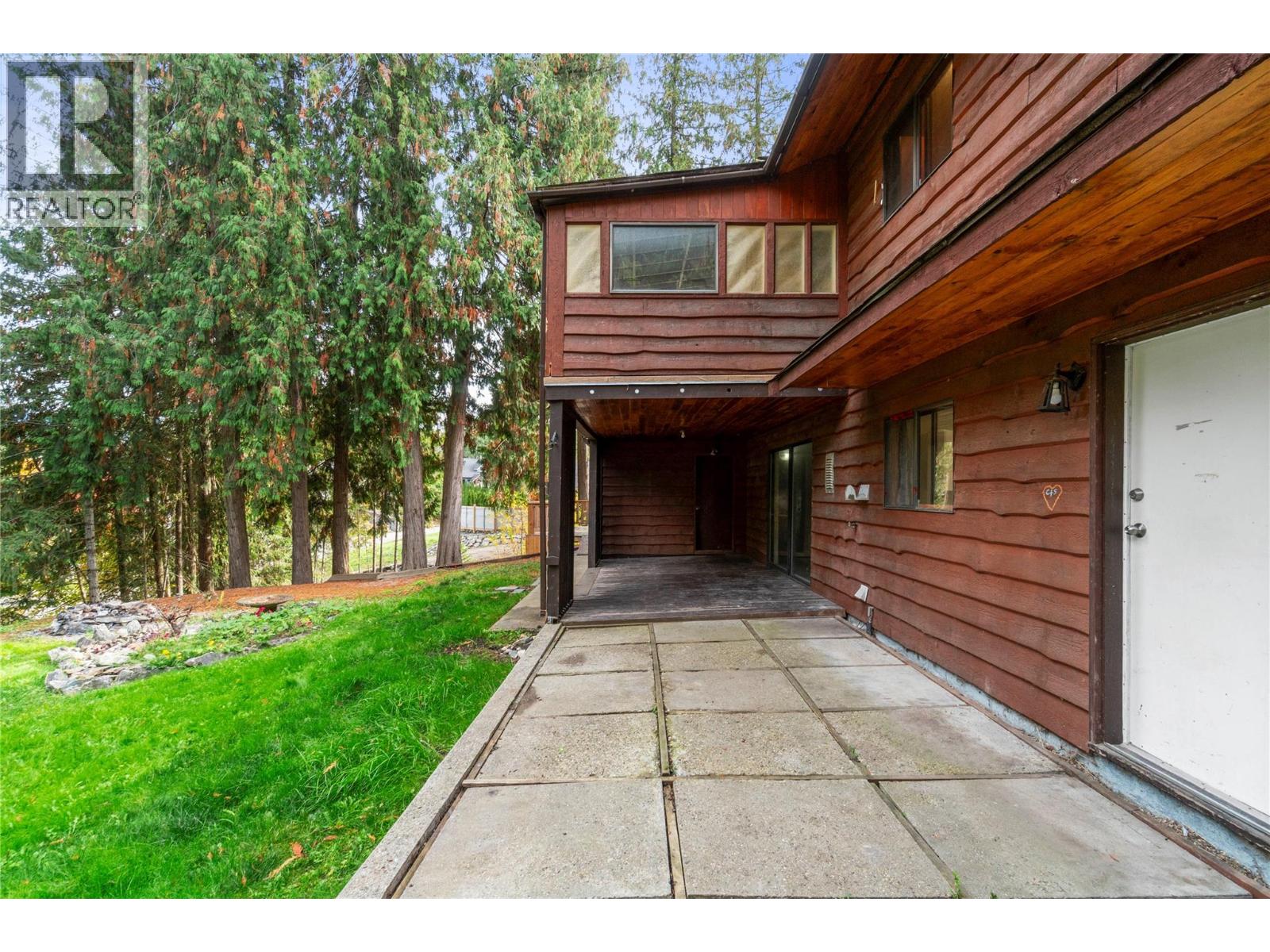 2455 Forest Drive, Blind Bay, British Columbia  V0E 1H2 - Photo 53 - 10403424