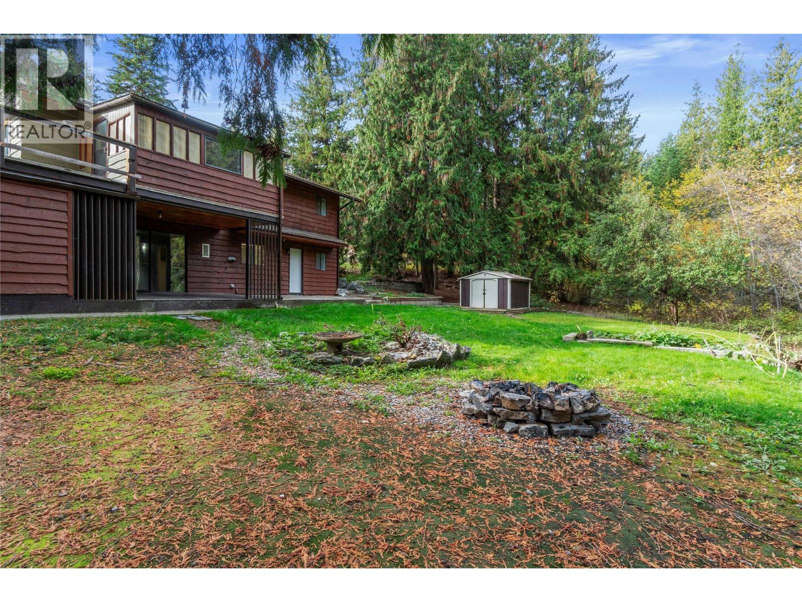 2455 Forest Drive, Blind Bay, British Columbia  V0E 1H2 - Photo 72 - 10403424