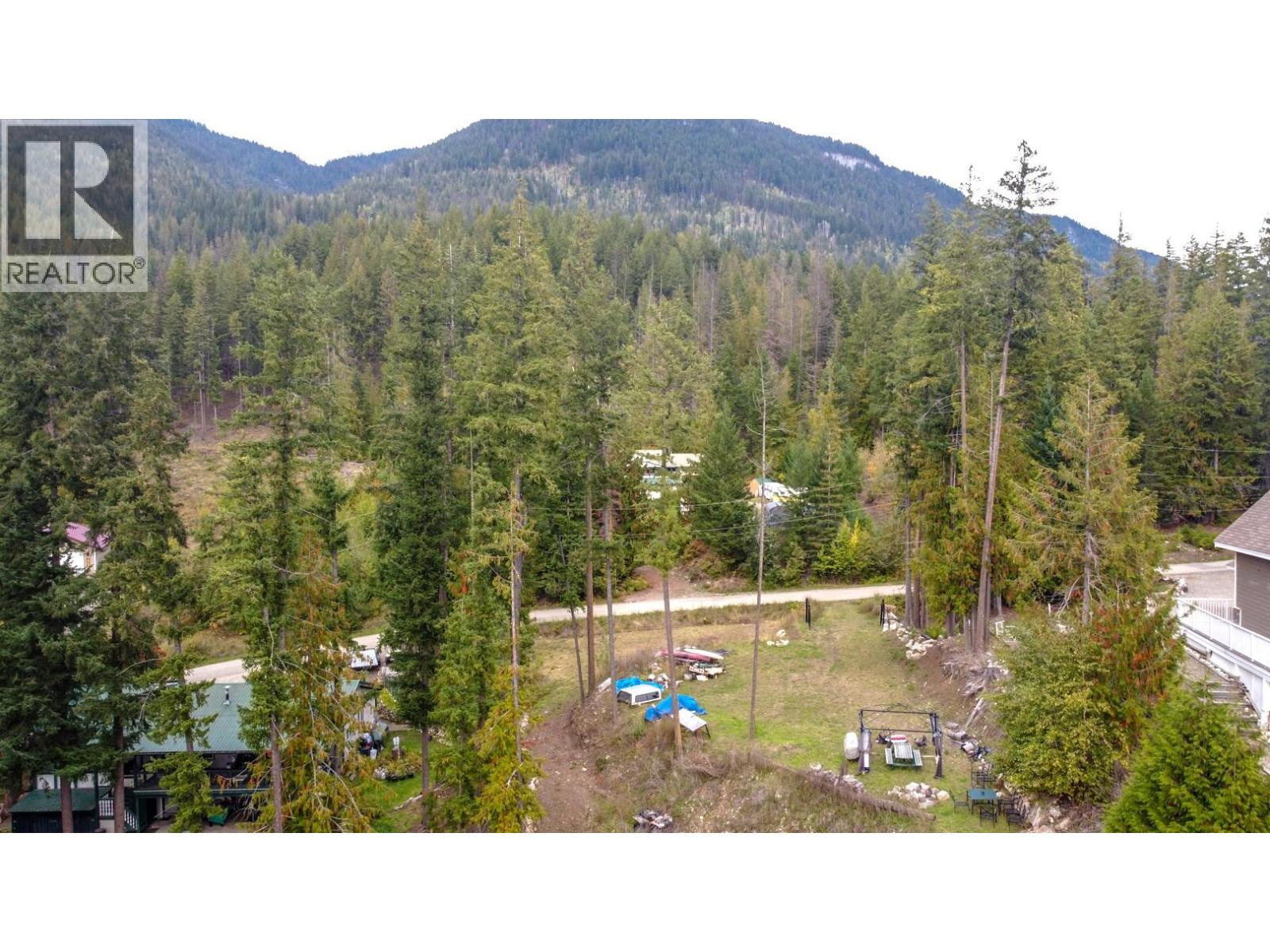 Pine Avenue Lot# 80