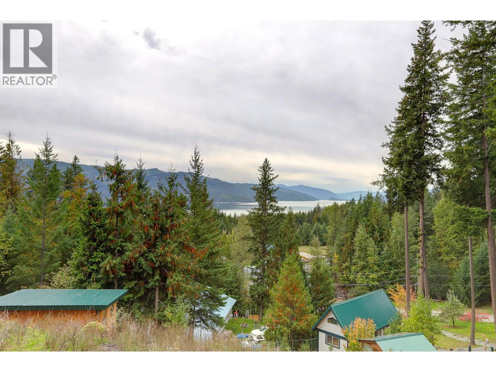 Pine Avenue Lot# 80