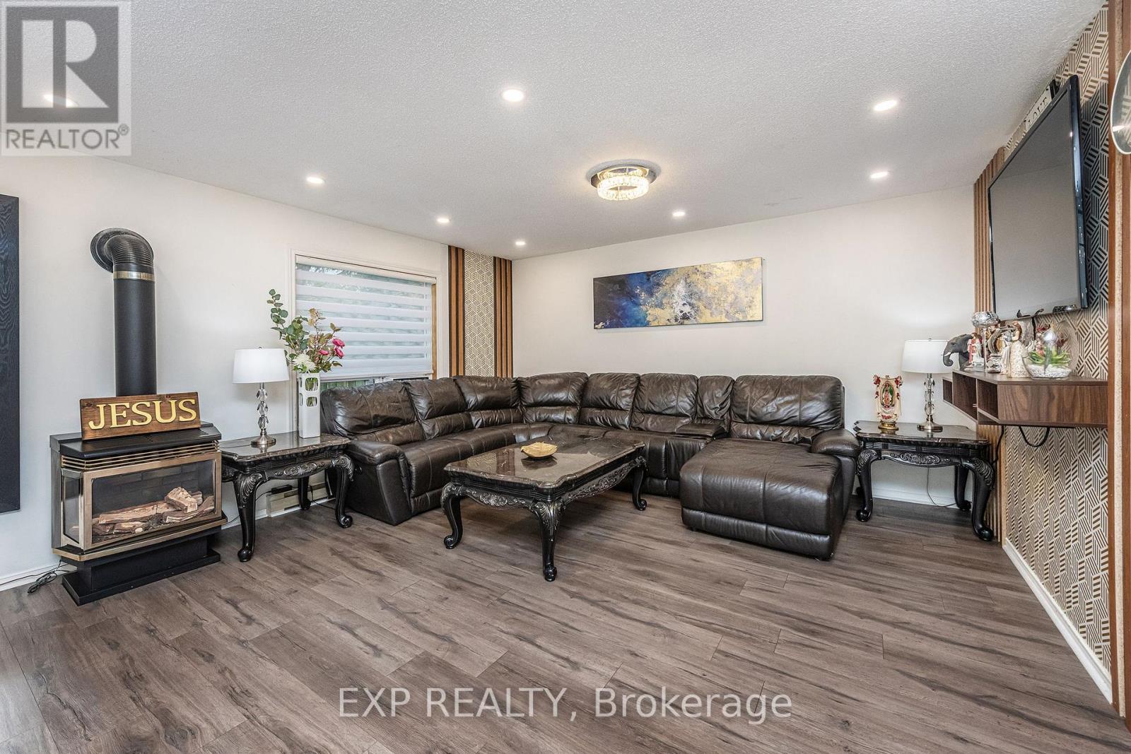 2 - 65 Scott Street, East Luther Grand Valley, Ontario L9W 5X3 - Photo 11 - X14090932