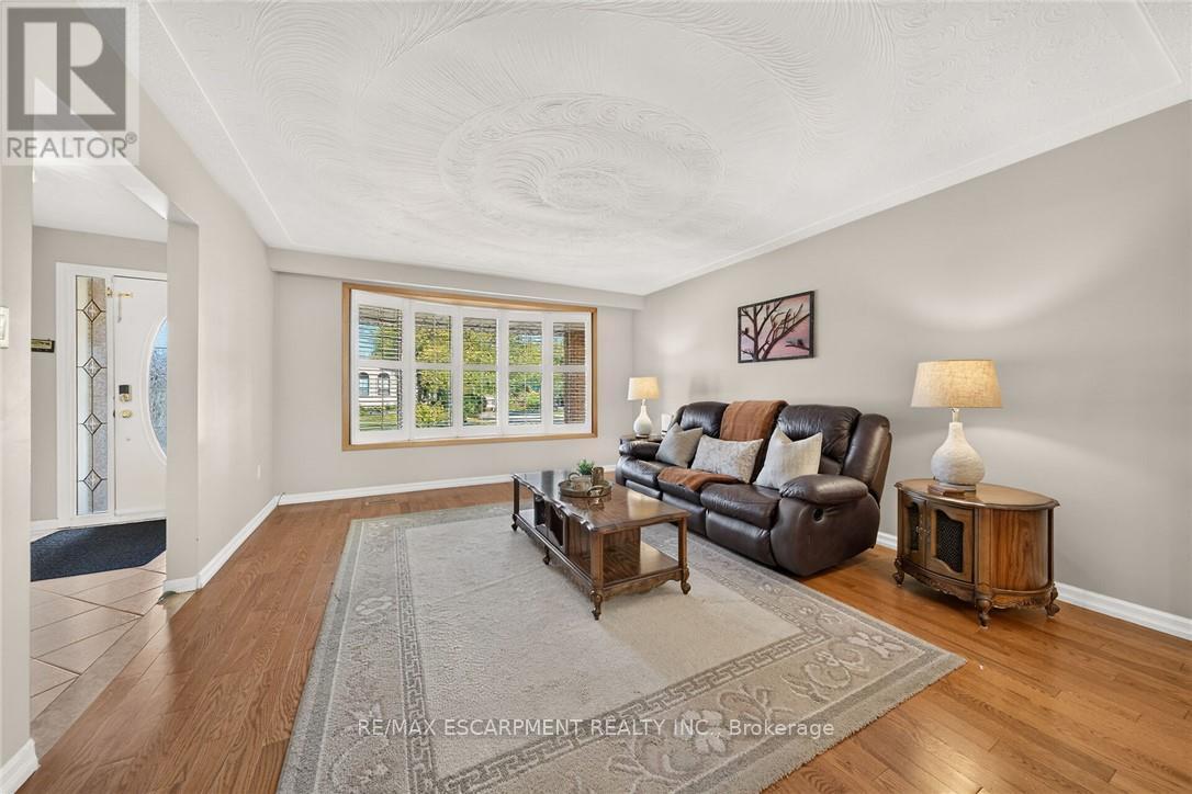 3 Harvard Place, Hamilton, Ontario  L9B 1S1 - Photo 11 - X14090942