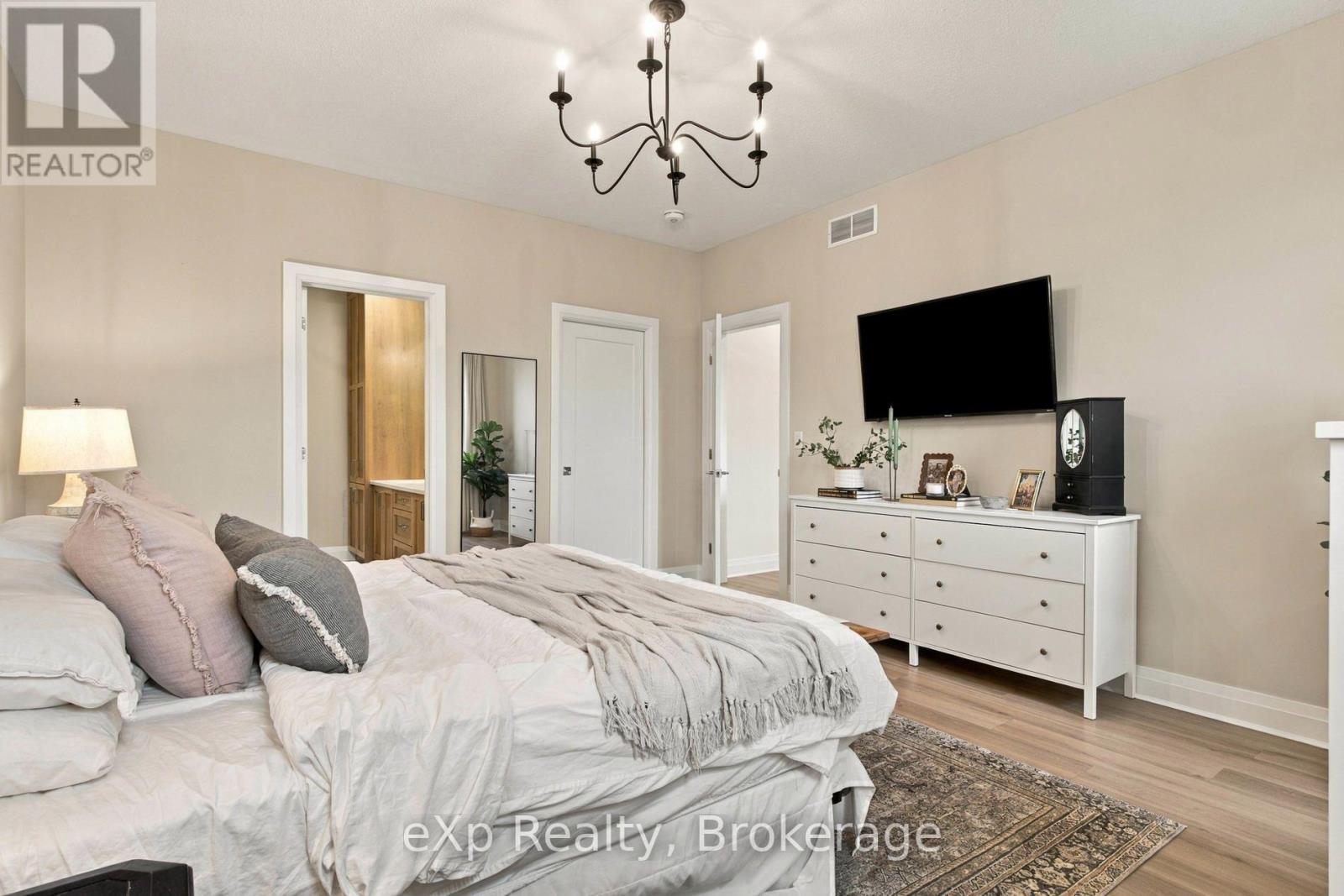 160 Orr Street, Stratford, Ontario  N5A 2K1 - Photo 25 - X13870224